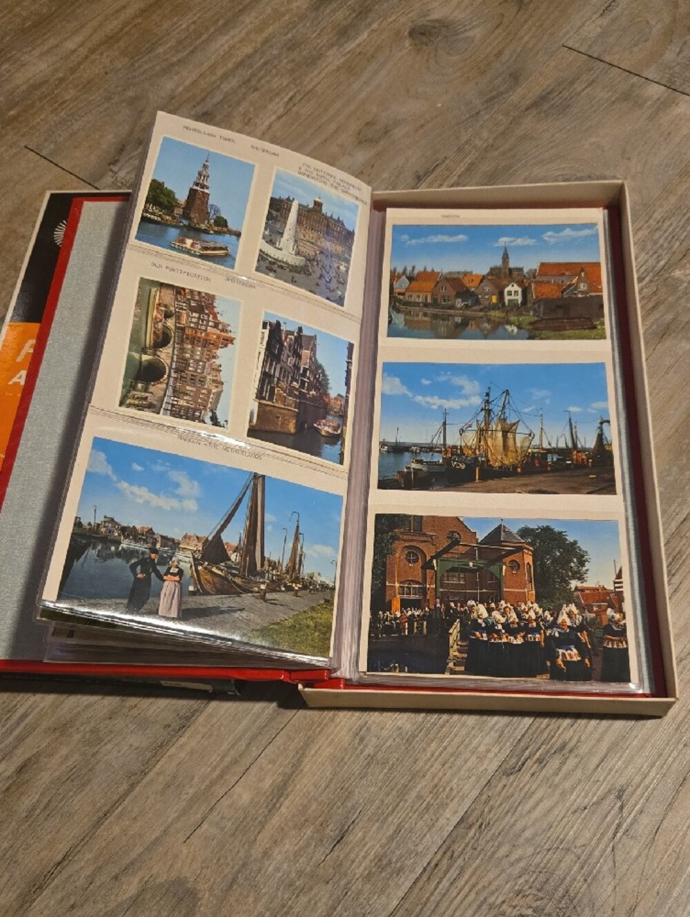 Vintage Post Card Album With European Postcards - Picture 5 of 10